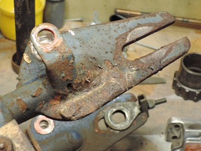 Left turn racing brace