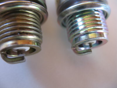 spark plugs 003.JPG